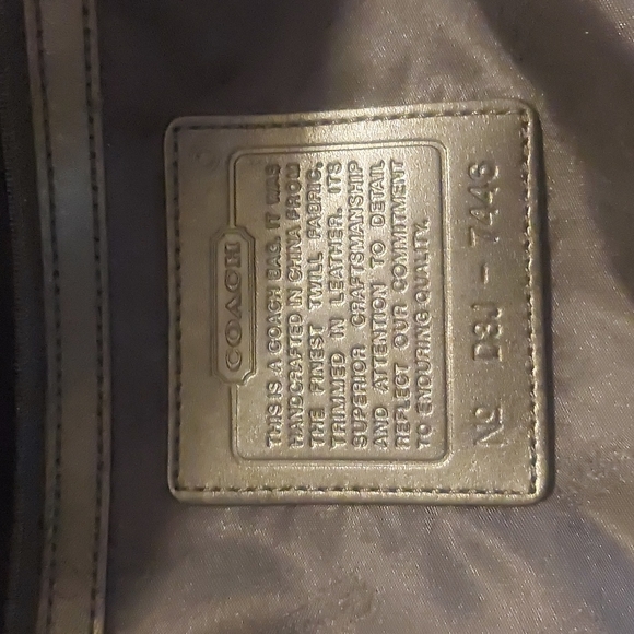 Coach microfiber shoulder bag - Picture 8 of 11